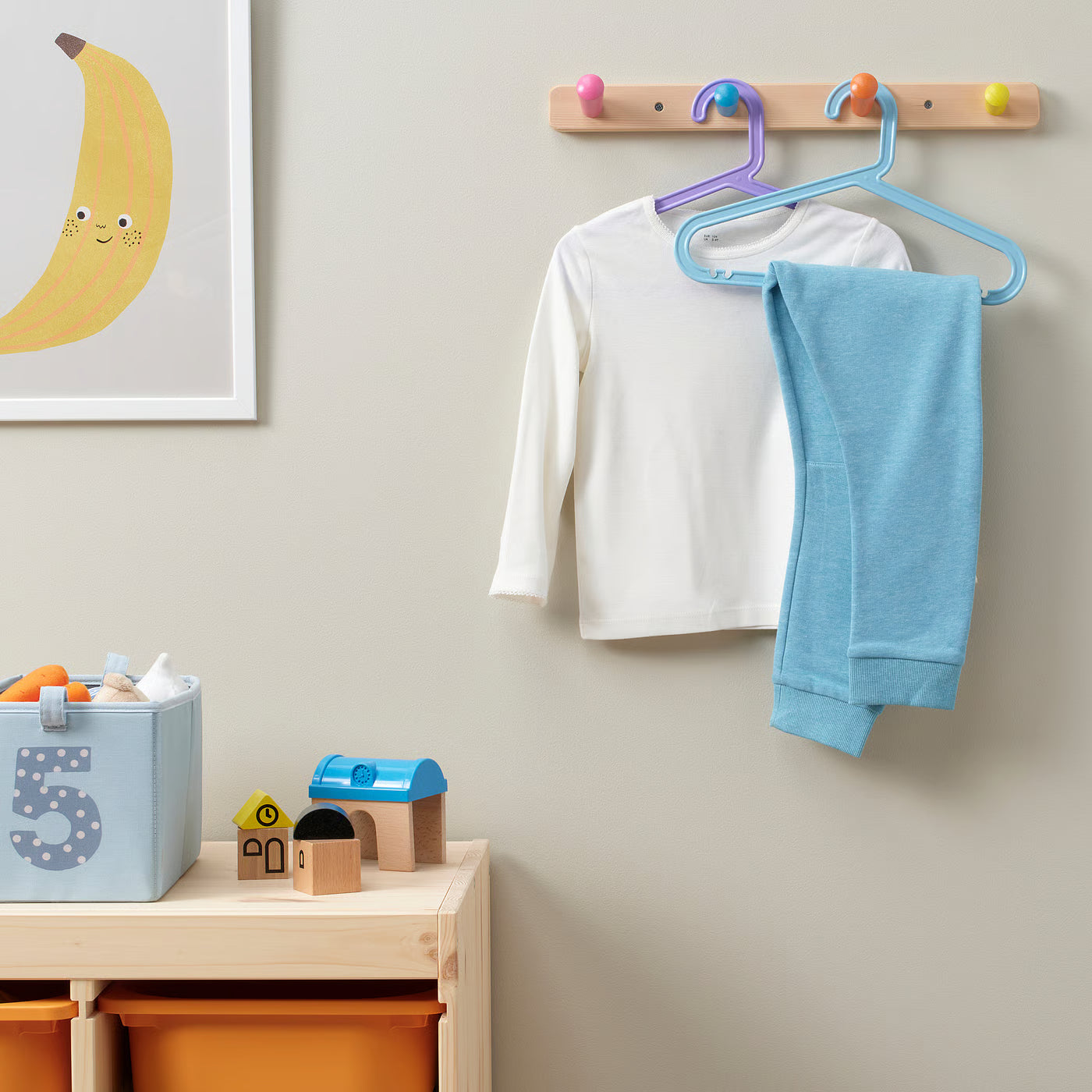 BAGIS Children's coat-hanger, mixed colours