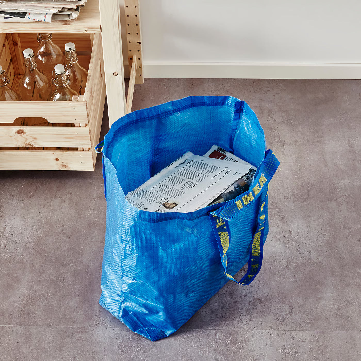 FRAKTA Carrier bag, medium, blue, 45x18x45 cm/36 l