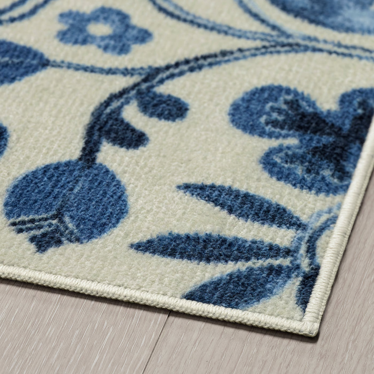 KANTLINJE Rug, low pile, beige blue/floral pattern, 60x90 cm