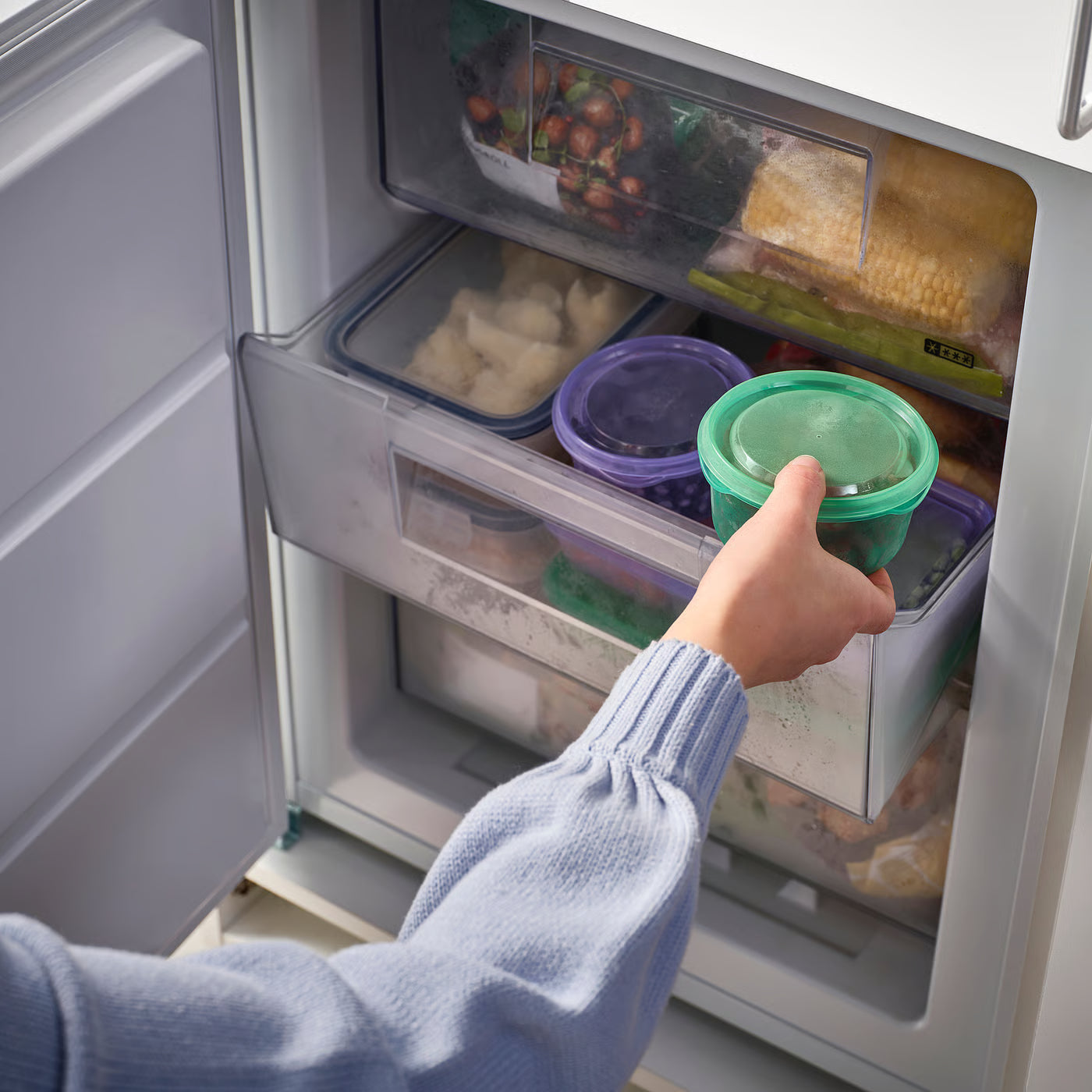 PRUTA Snack container with lid, lilac/green, 0.3 l