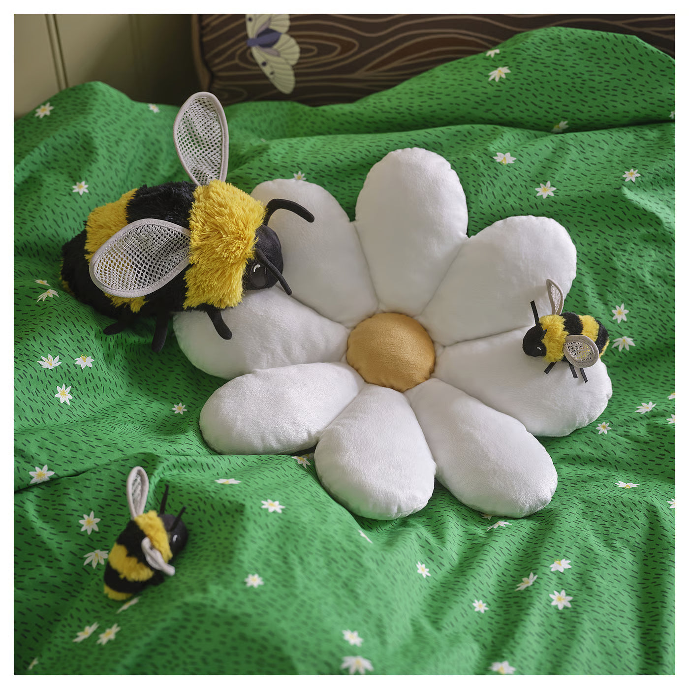 SKOGSDUVA Soft toy, mini-bumblebee/black yellow, 8 cm