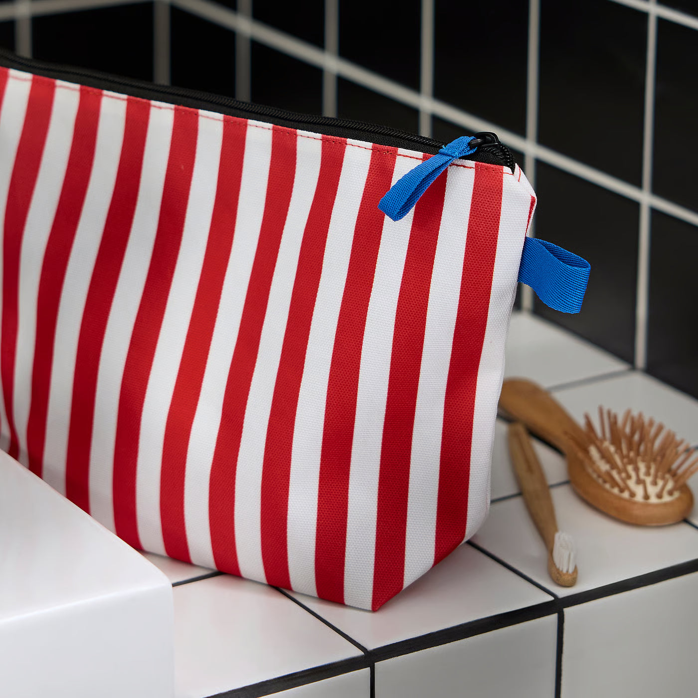 SKOGSSALLAT Toiletry bag, red/white/striped