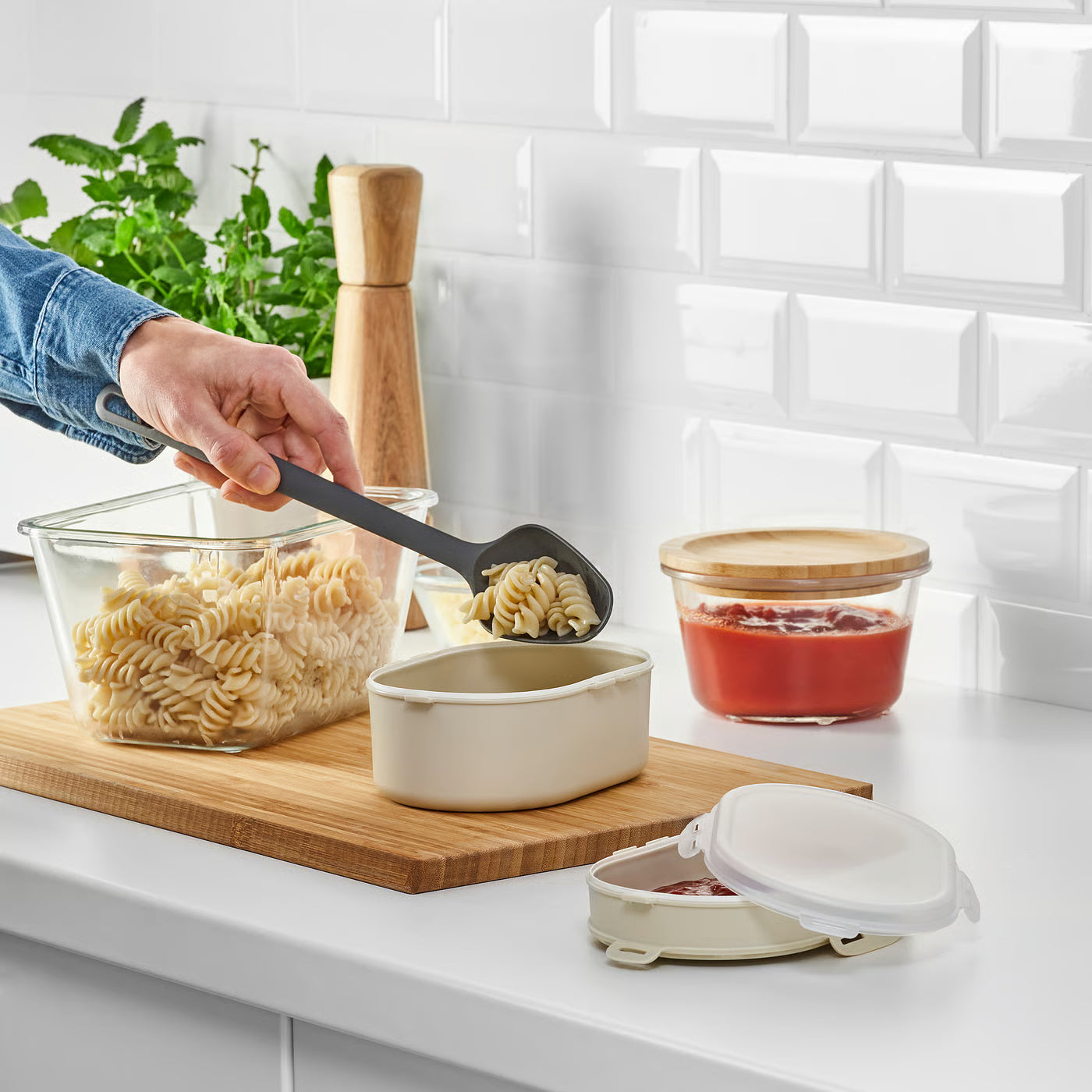 UTBJUDA Stackable lunch box for dry food